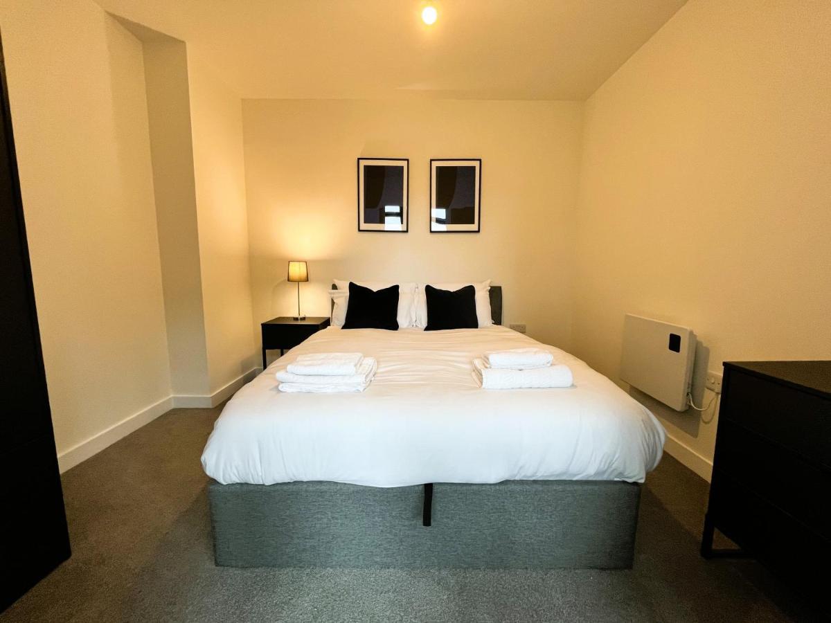 Fantastic One Bedroom Apartment Near Old Trafford Stadium Manchester Exterior photo