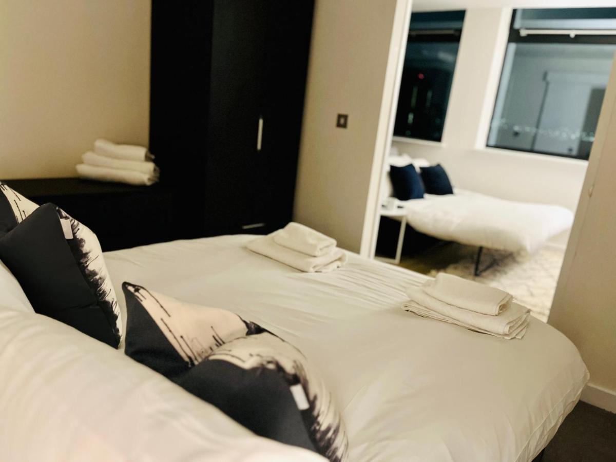 Fantastic One Bedroom Apartment Near Old Trafford Stadium Manchester Exterior photo